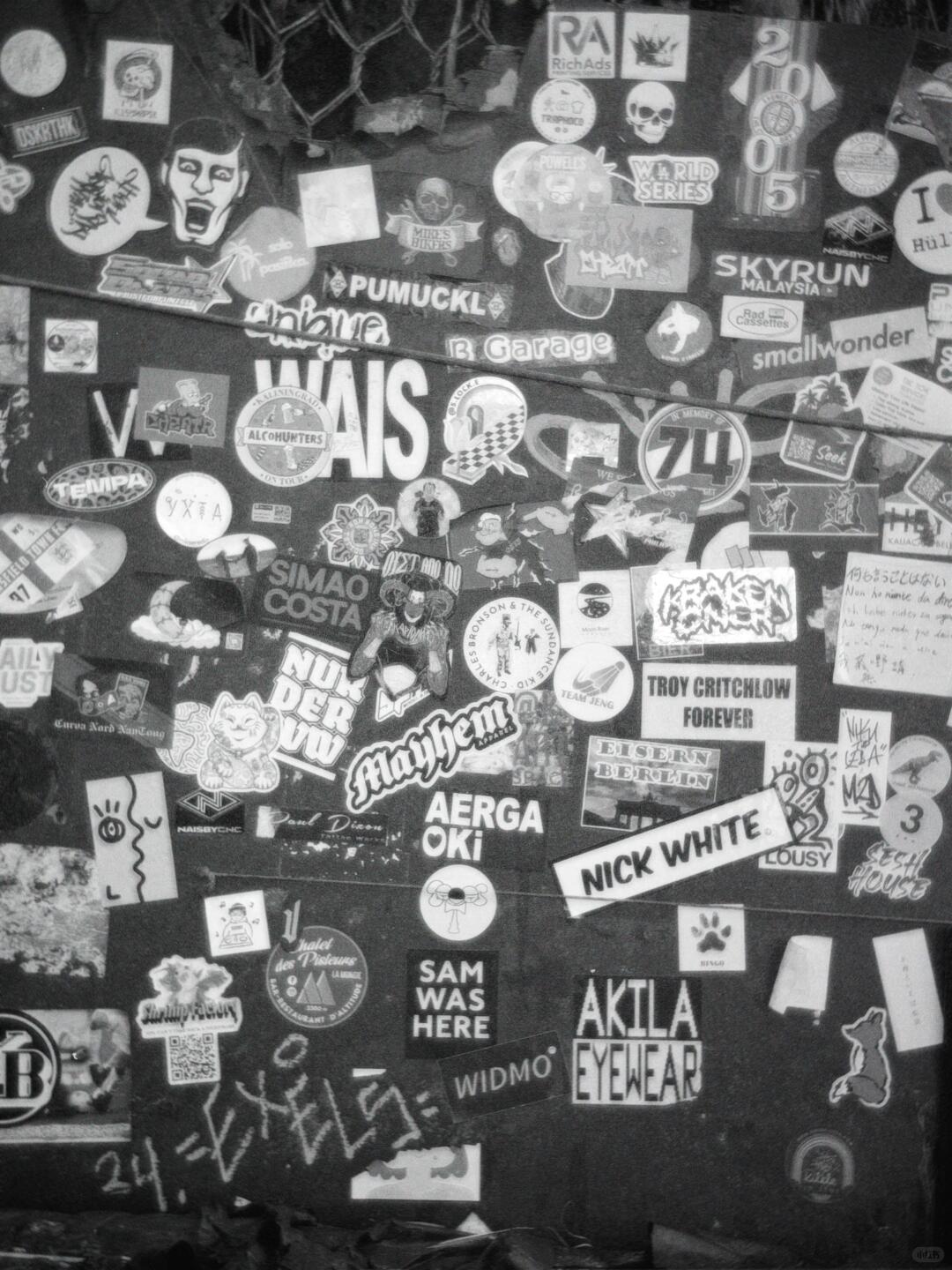 Sticker wall